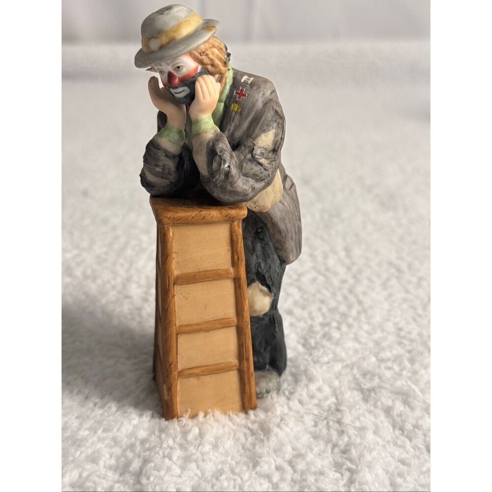 Emmett Kelly Jr. Clown Figurine Leaning on Stool “WHY ME" Flambro